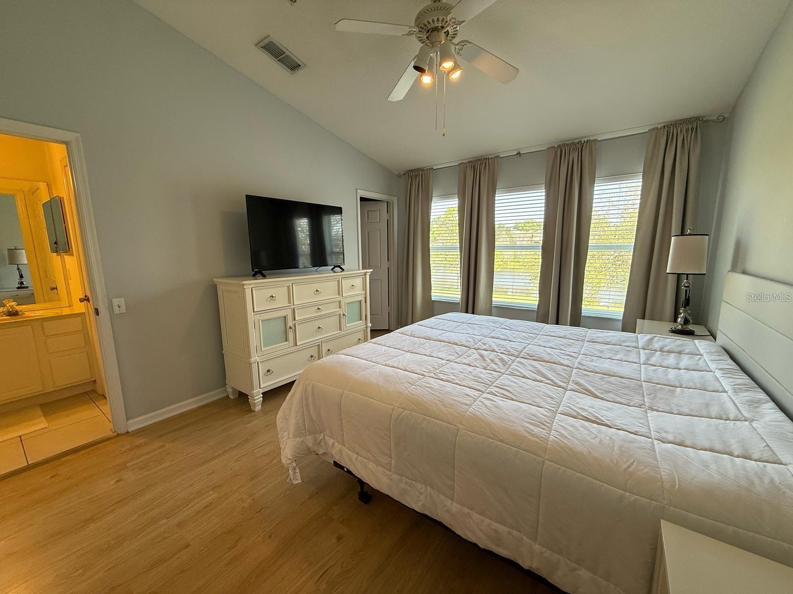 Image 20 of 36 For 6235 Goethe Street 106