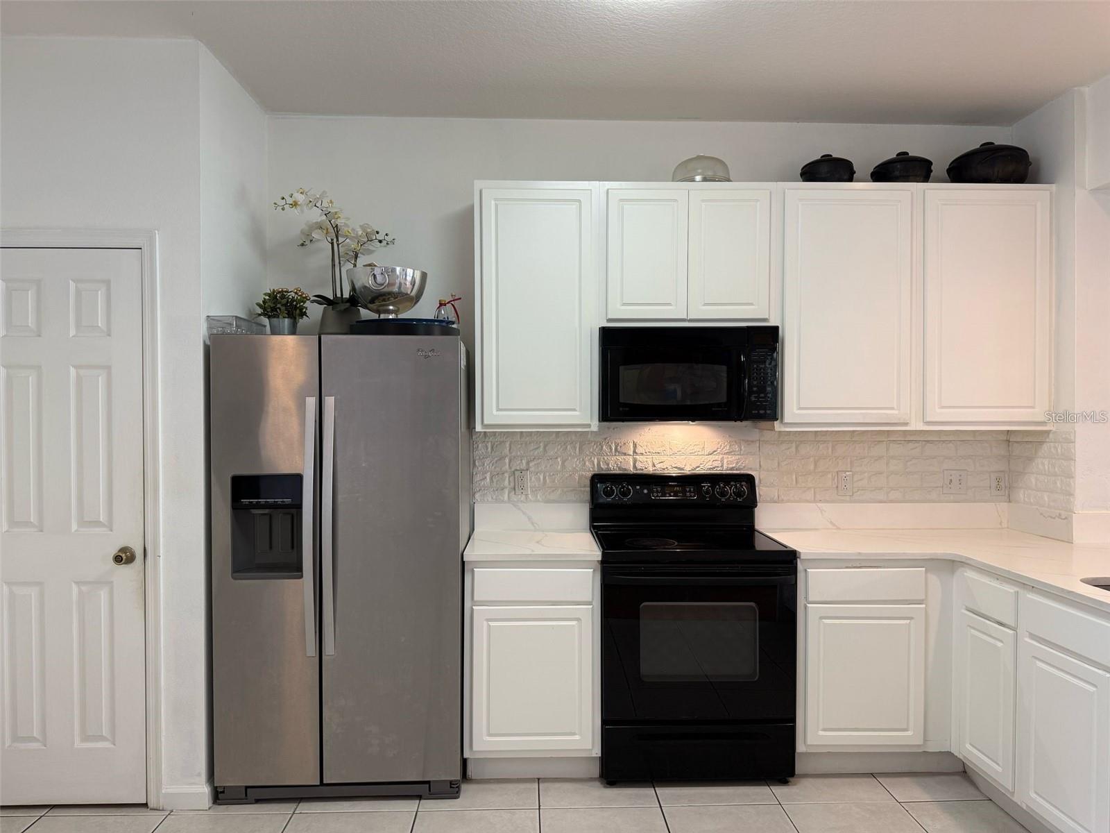 Image 6 of 36 For 6235 Goethe Street 106