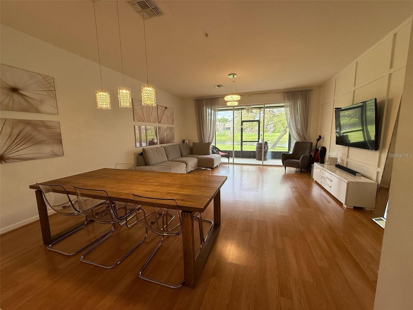 Image 9 of 36 For 6235 Goethe Street 106