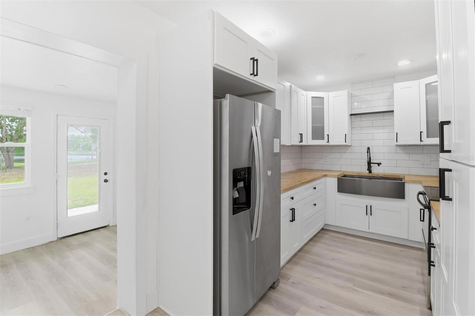 Image 14 of 51 For 5345 Avon Court