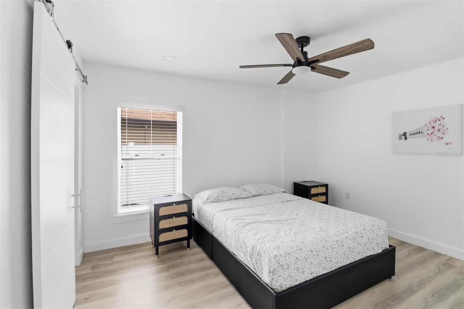 Image 20 of 51 For 5345 Avon Court