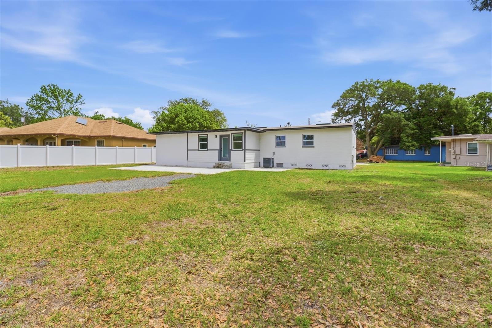 Image 35 of 51 For 5345 Avon Court