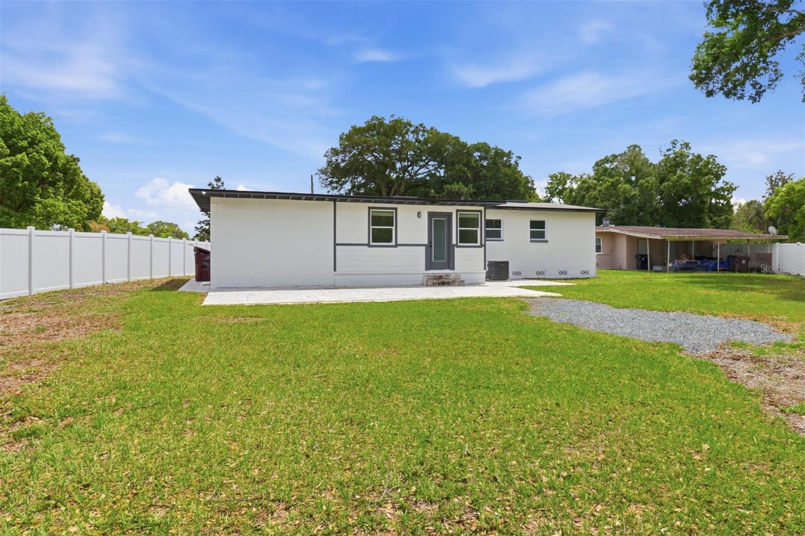 Image 39 of 51 For 5345 Avon Court