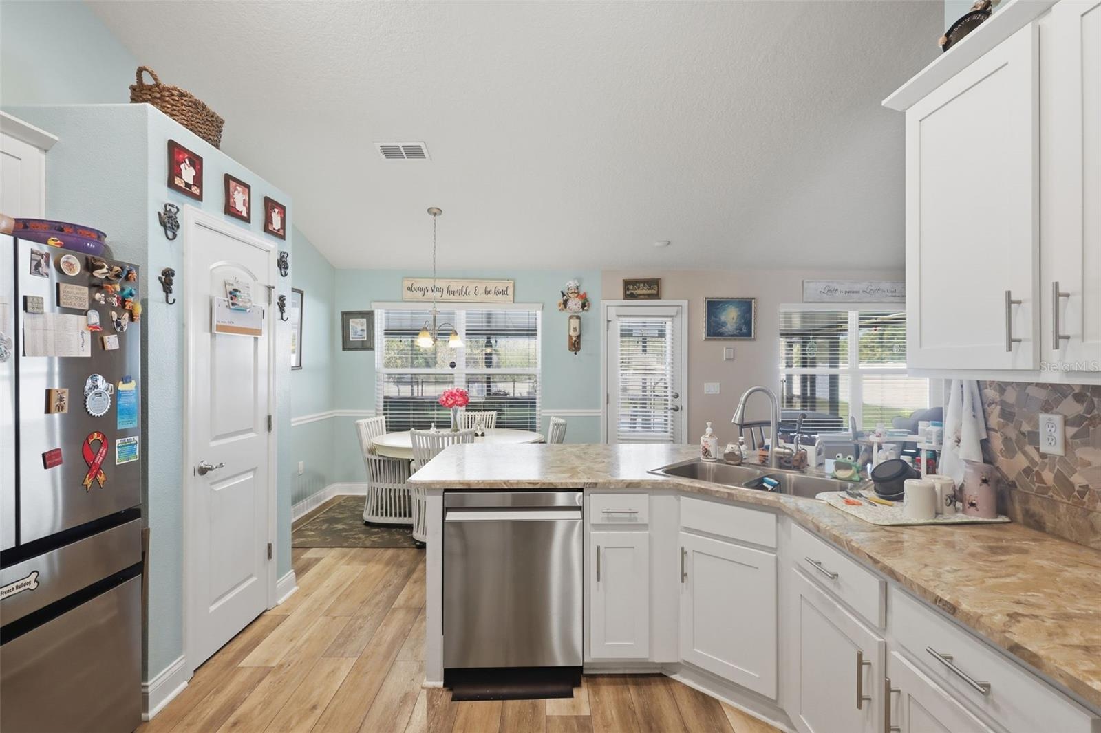 Image 14 of 41 For 26 Noah Boulevard