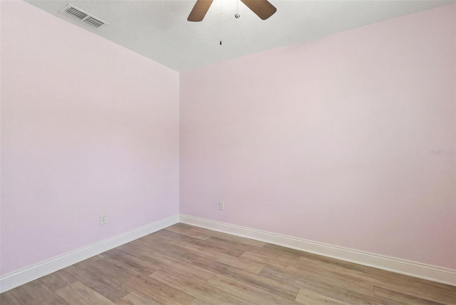 Image 5 of 41 For 26 Noah Boulevard