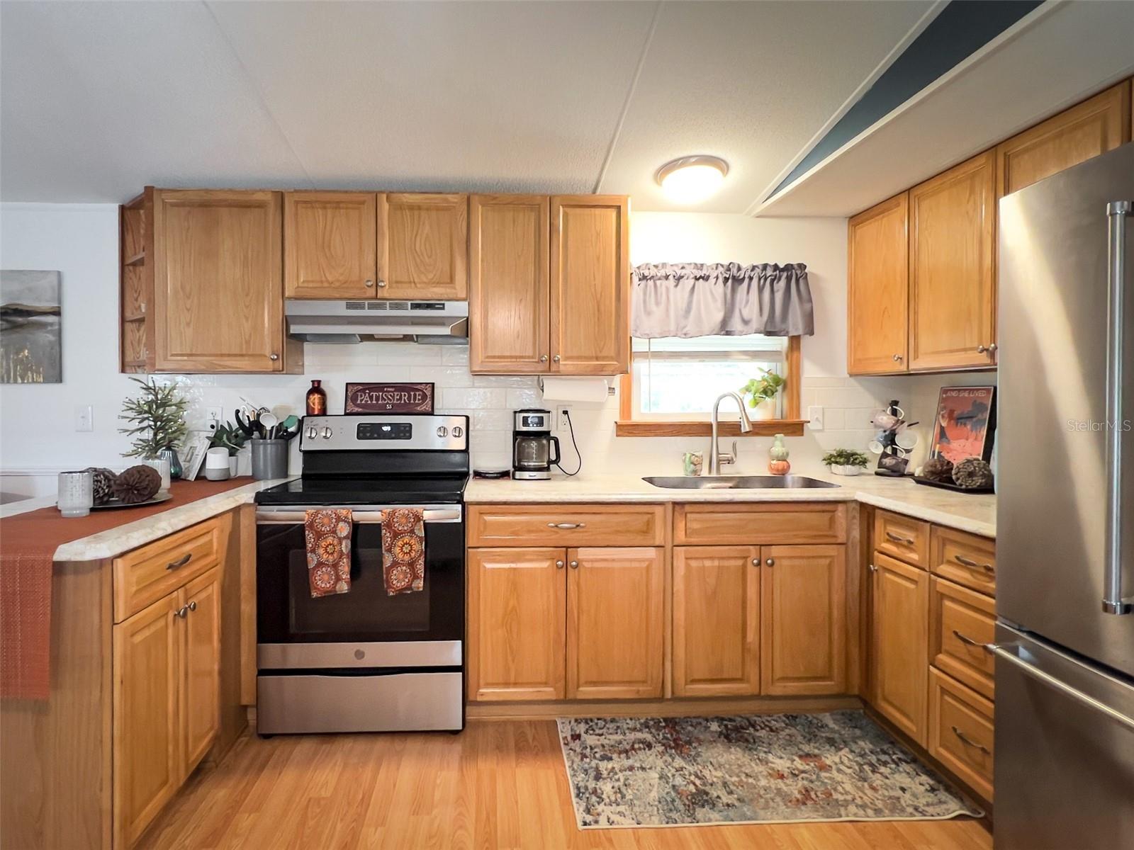 Image 6 of 28 For 14659 Se 90th Ave