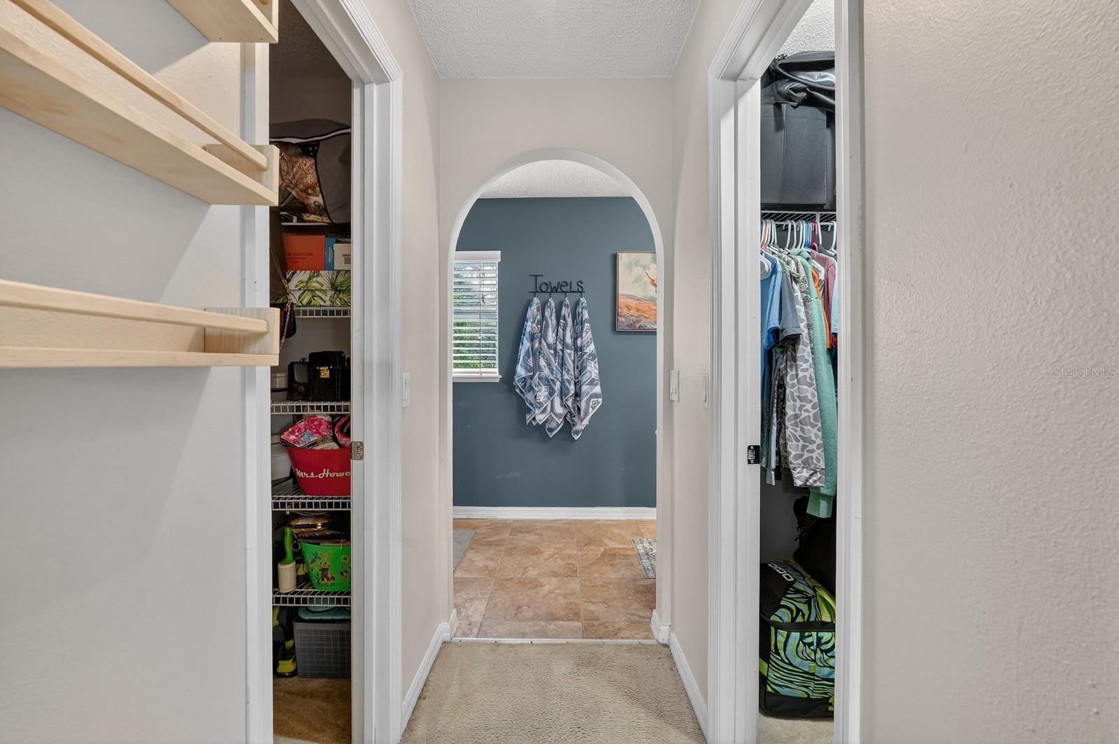 Image 15 of 49 For 502 Gondolier Terrace