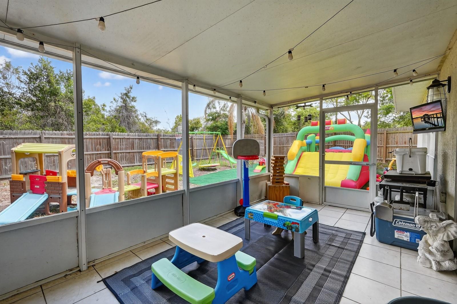 Image 26 of 49 For 502 Gondolier Terrace