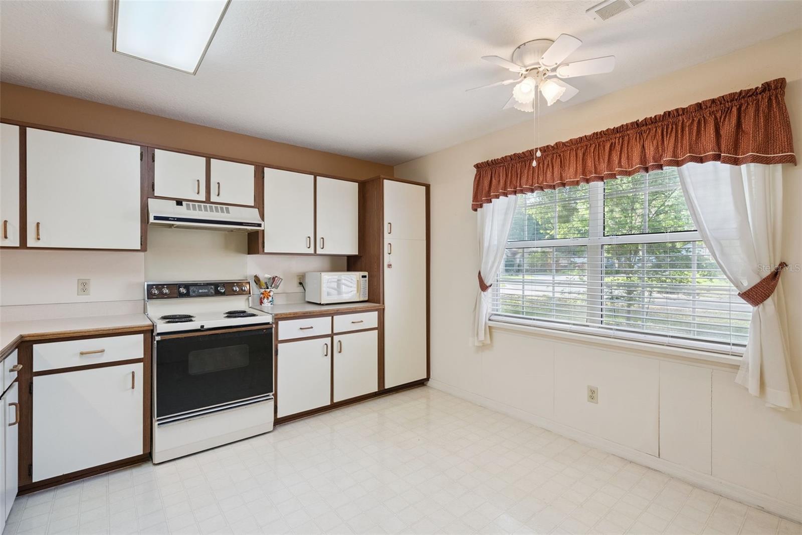 Image 10 of 20 For 1193 Glen Falls Road