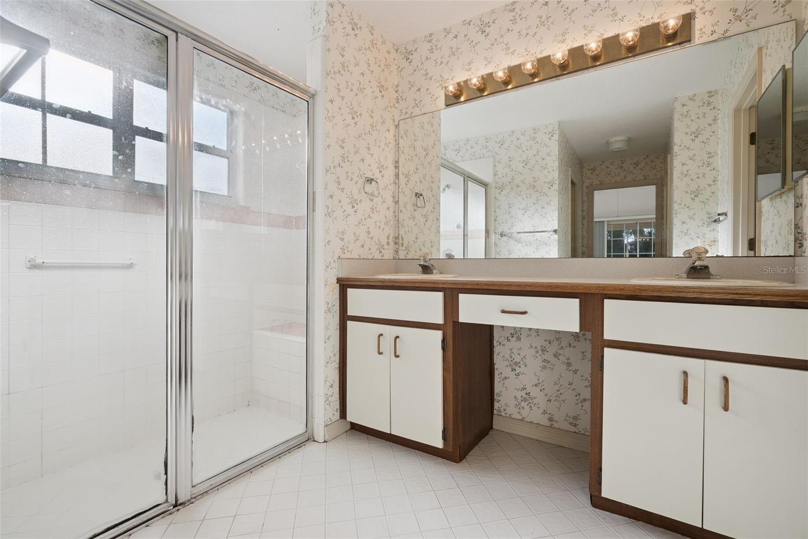 Image 13 of 20 For 1193 Glen Falls Road