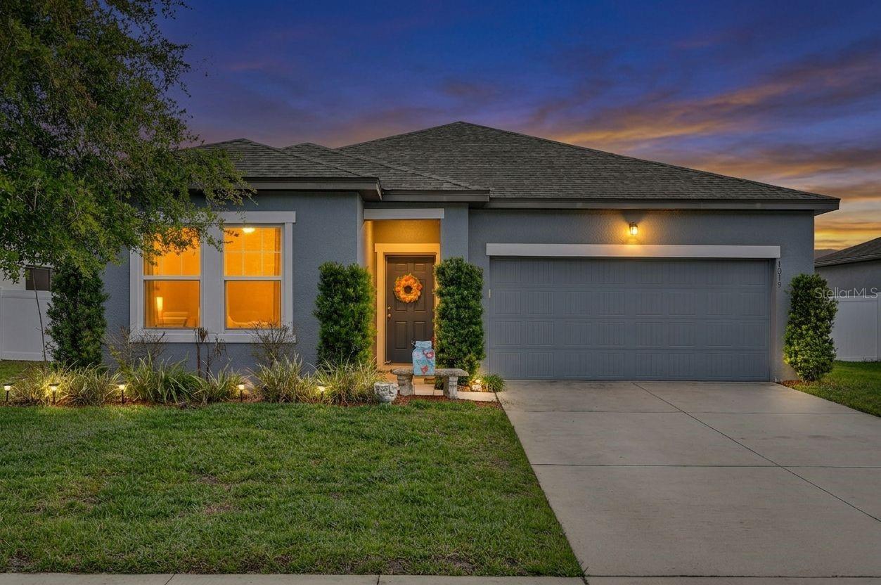 Details for 1019 Landing Lane, DELTONA, FL 32738