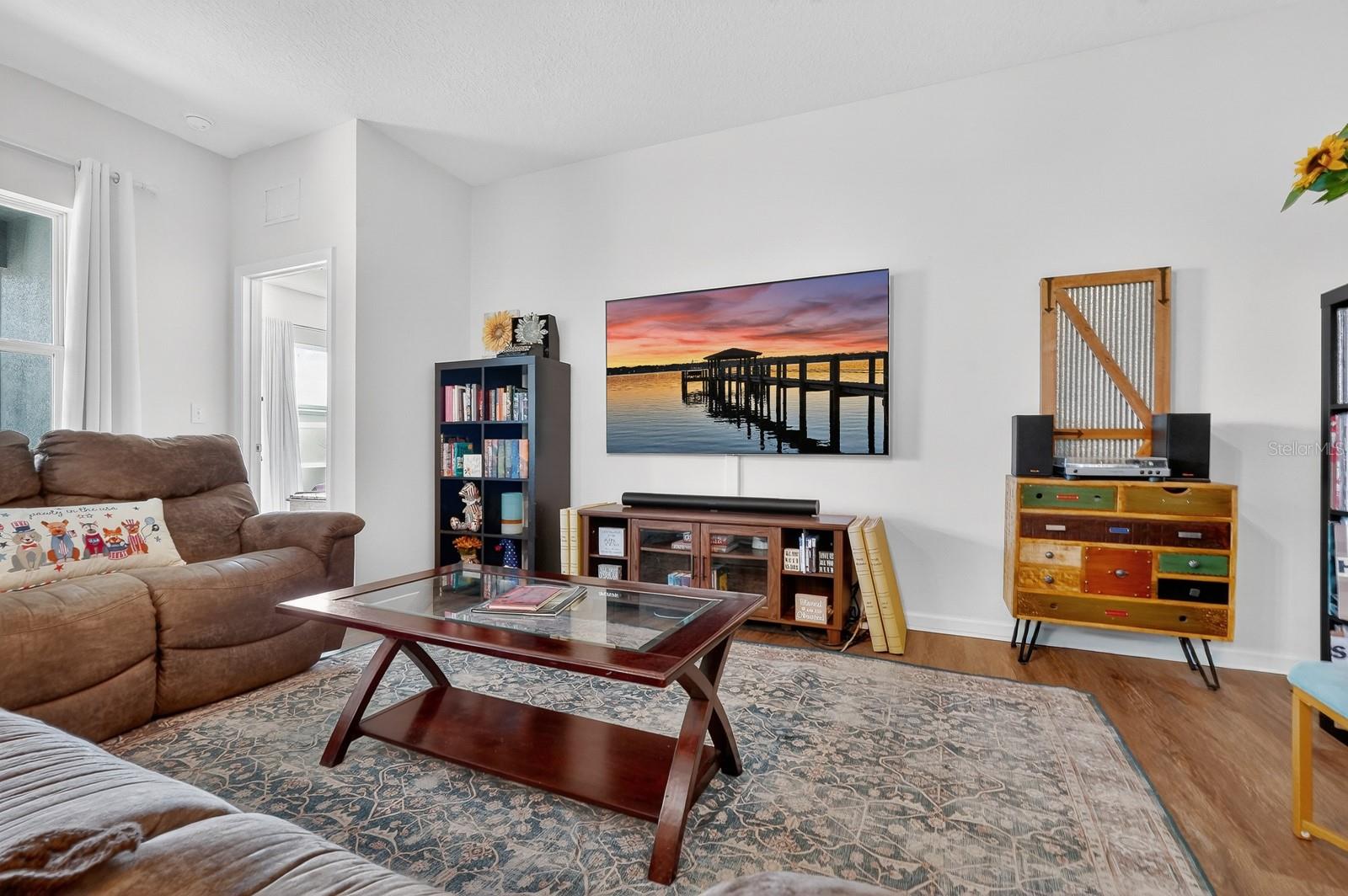 Image 15 of 47 For 1019 Landing Lane