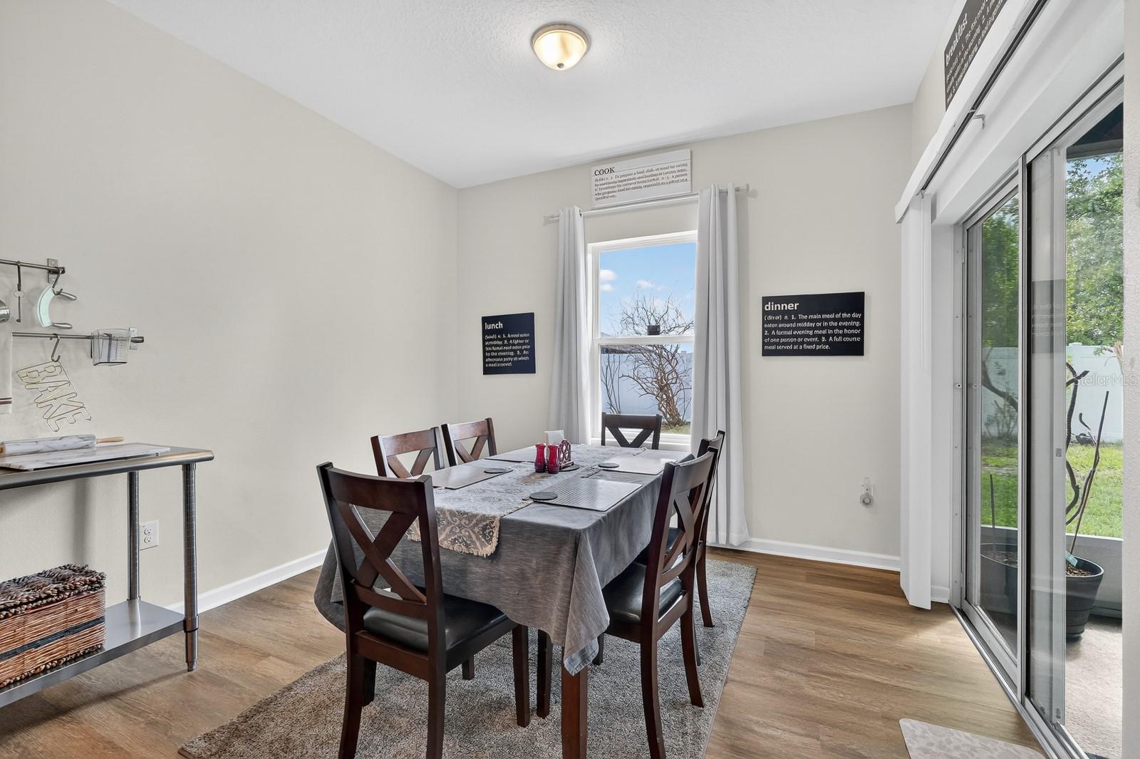 Image 24 of 47 For 1019 Landing Lane