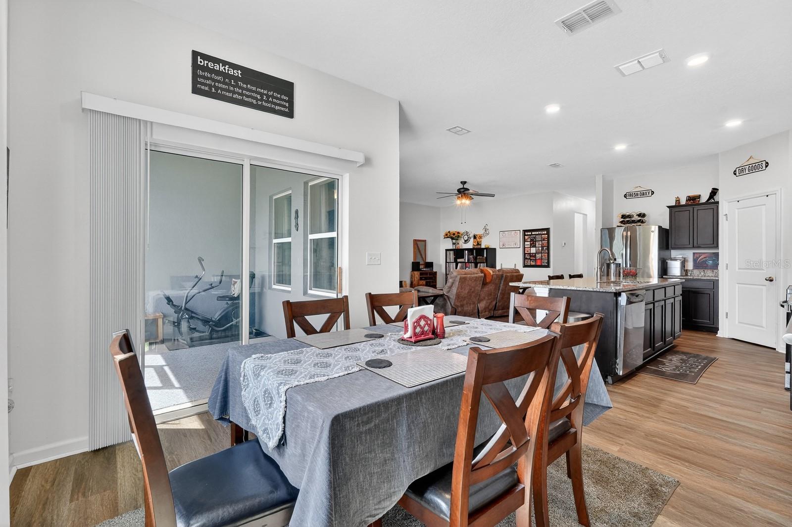 Image 25 of 47 For 1019 Landing Lane