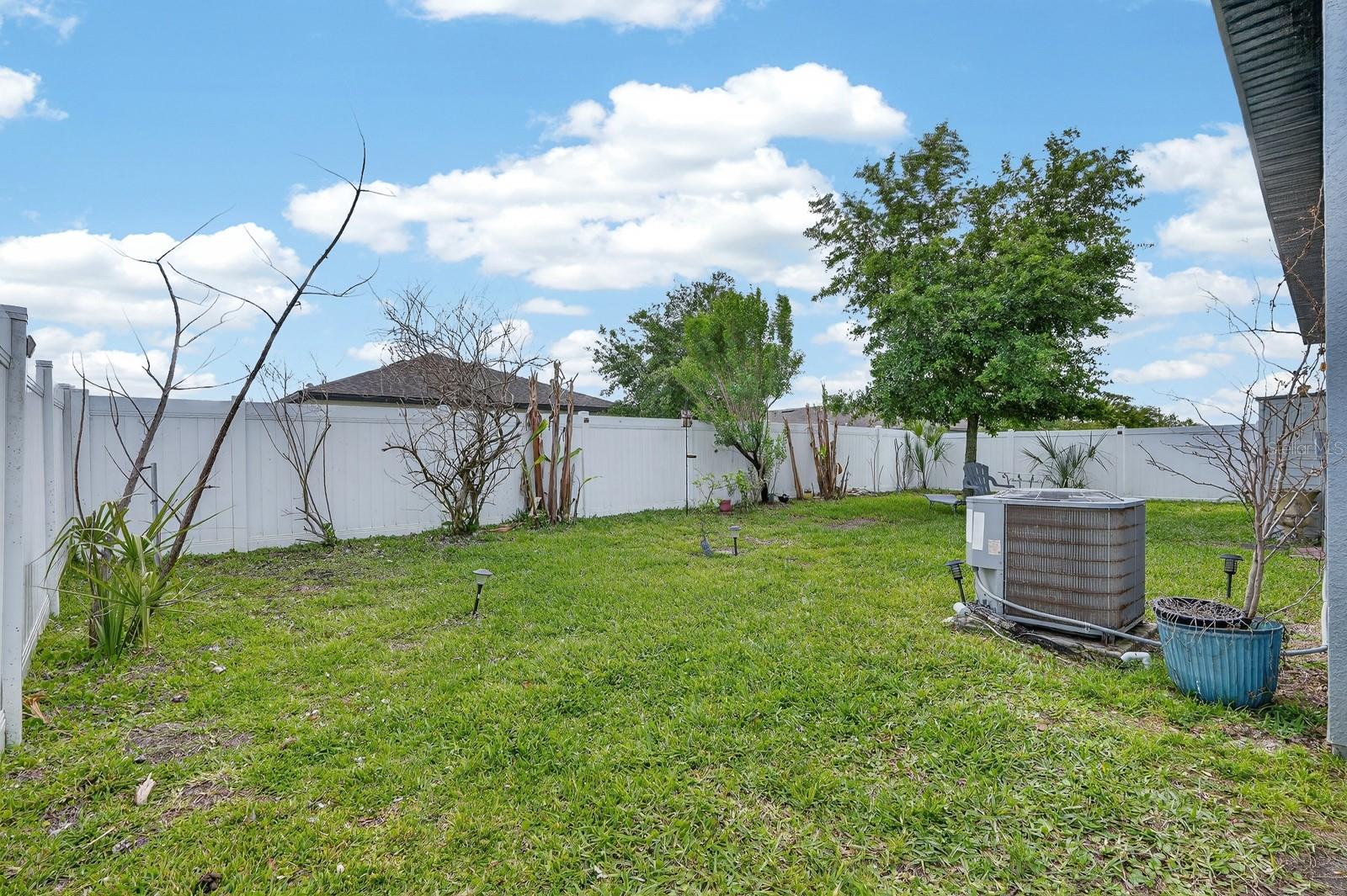 Image 33 of 47 For 1019 Landing Lane