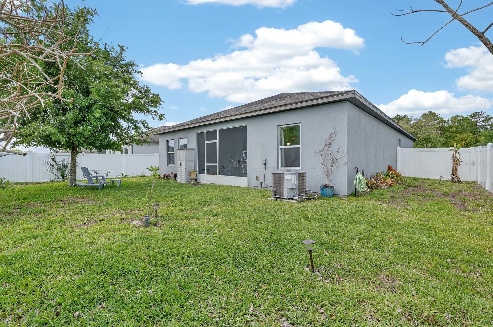 Image 34 of 47 For 1019 Landing Lane