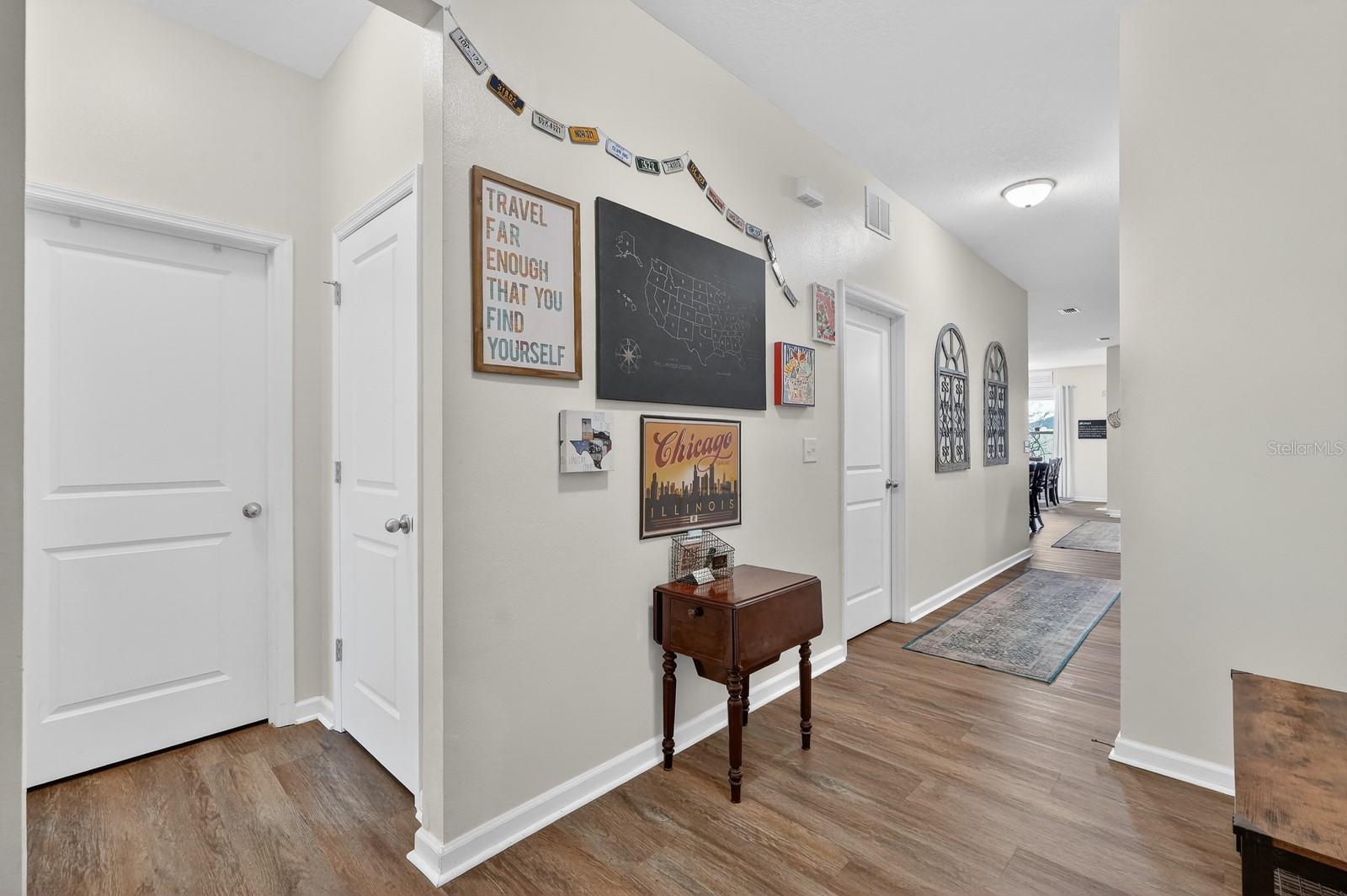 Image 9 of 47 For 1019 Landing Lane