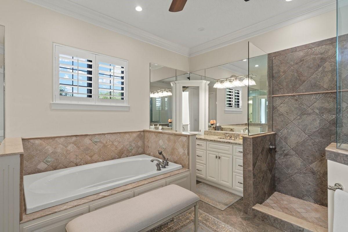 Listing photo id 42 for 46 Ocean Oaks Lane