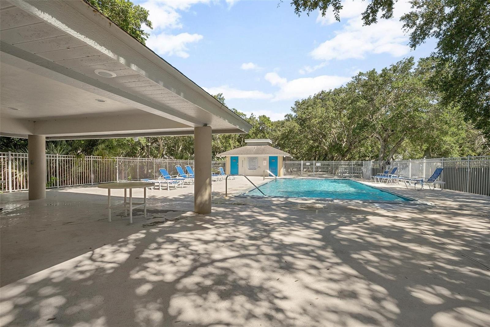 Image 20 of 25 For 4403 Sea Mist Drive 211