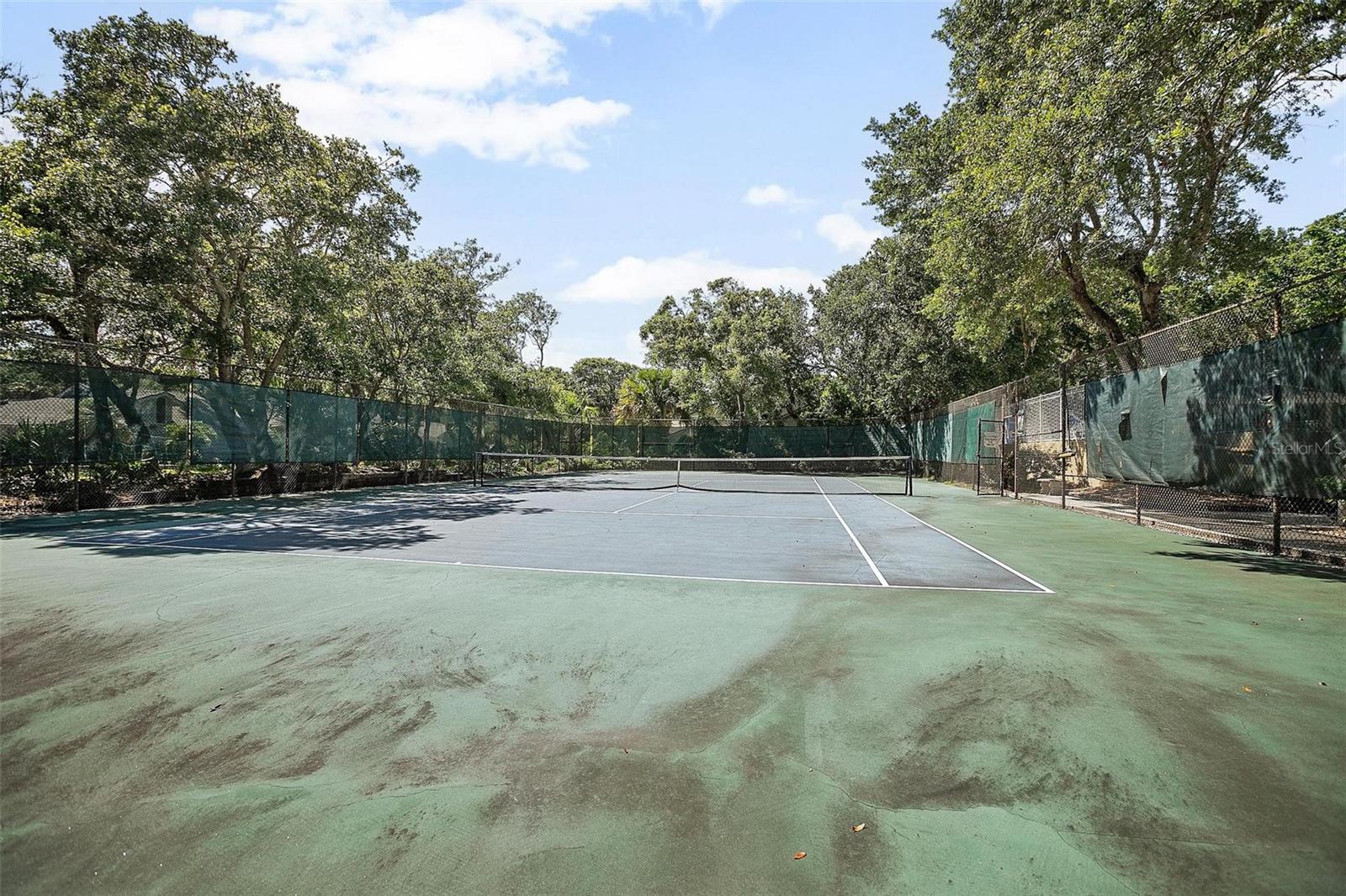 Image 22 of 25 For 4403 Sea Mist Drive 211