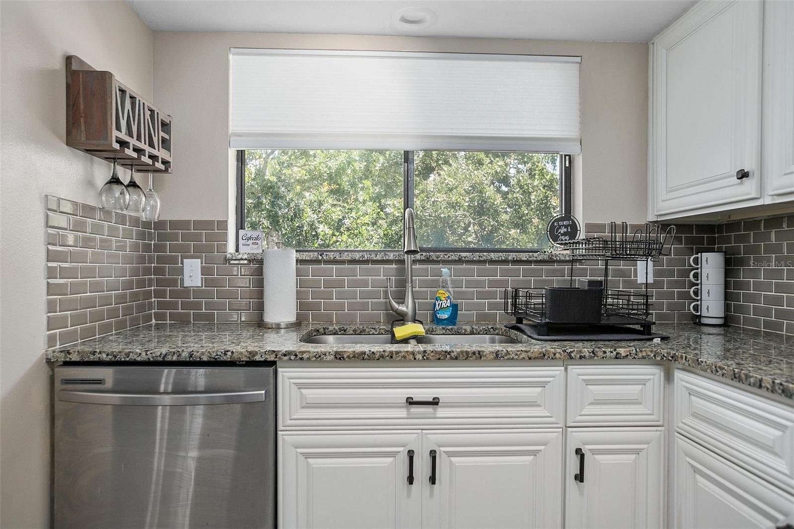 Image 8 of 25 For 4403 Sea Mist Drive 211