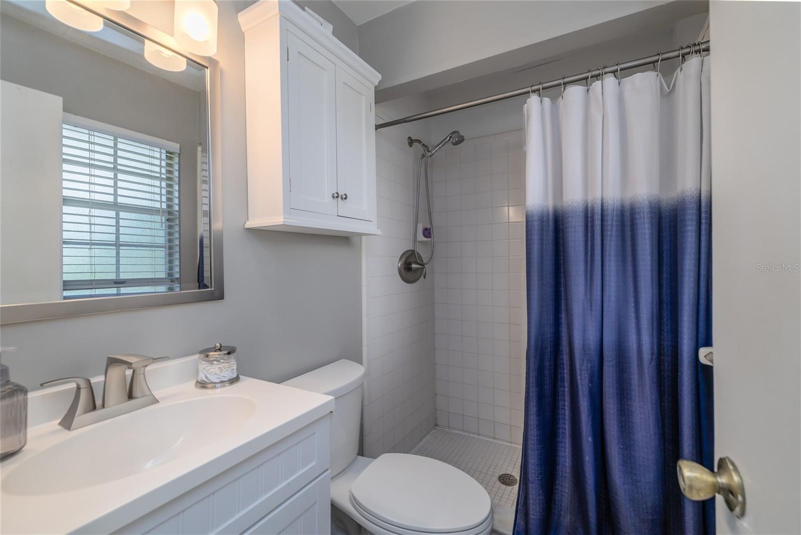 Listing photo id 12 for 340 Park Avenue