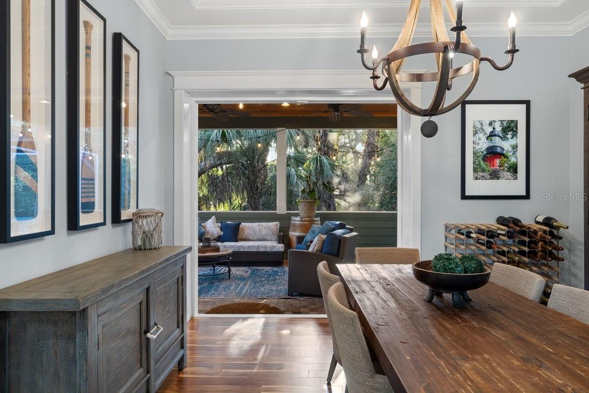 Image 14 of 64 For 122 Beach Street