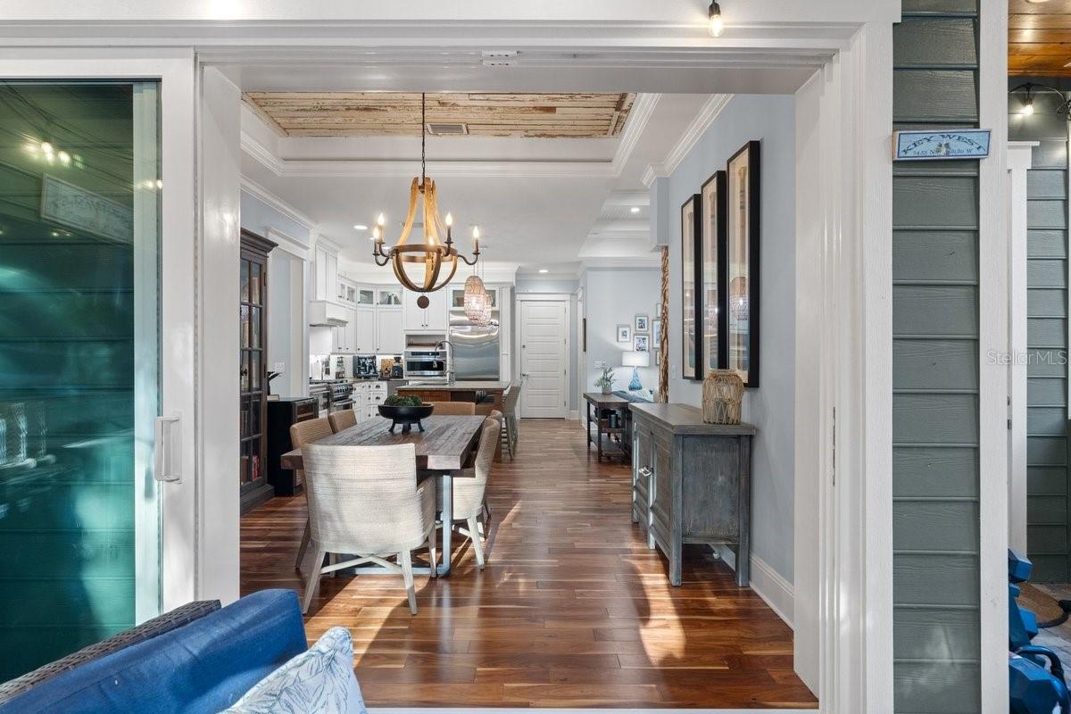 Image 16 of 64 For 122 Beach Street