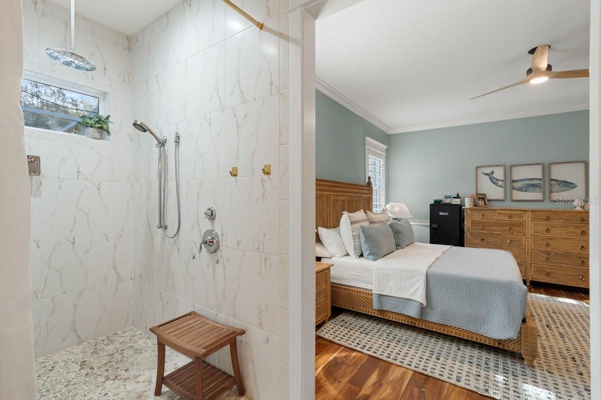 Image 24 of 64 For 122 Beach Street