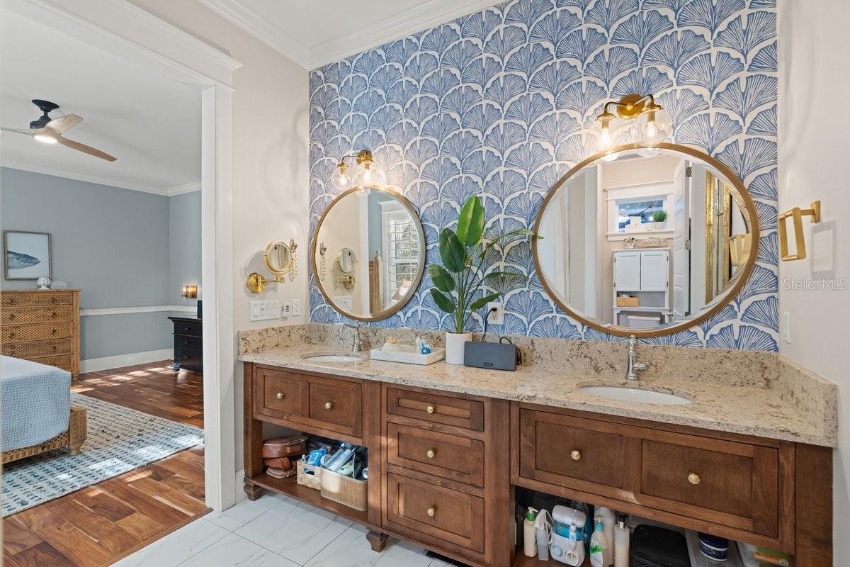 Image 25 of 64 For 122 Beach Street