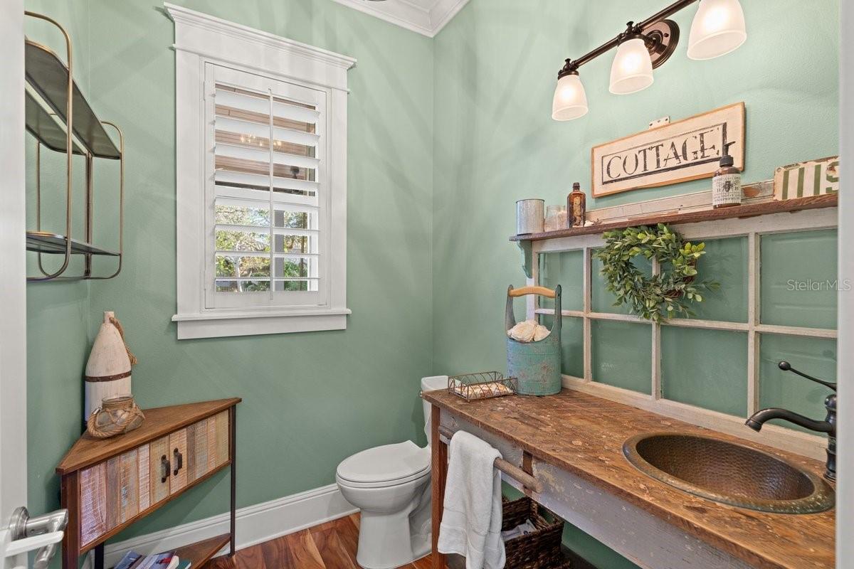 Image 26 of 64 For 122 Beach Street