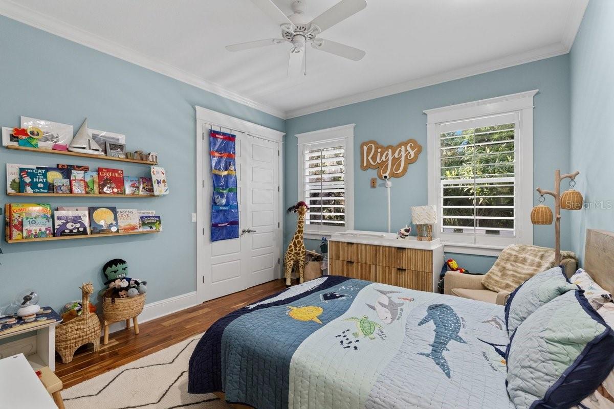 Image 29 of 64 For 122 Beach Street