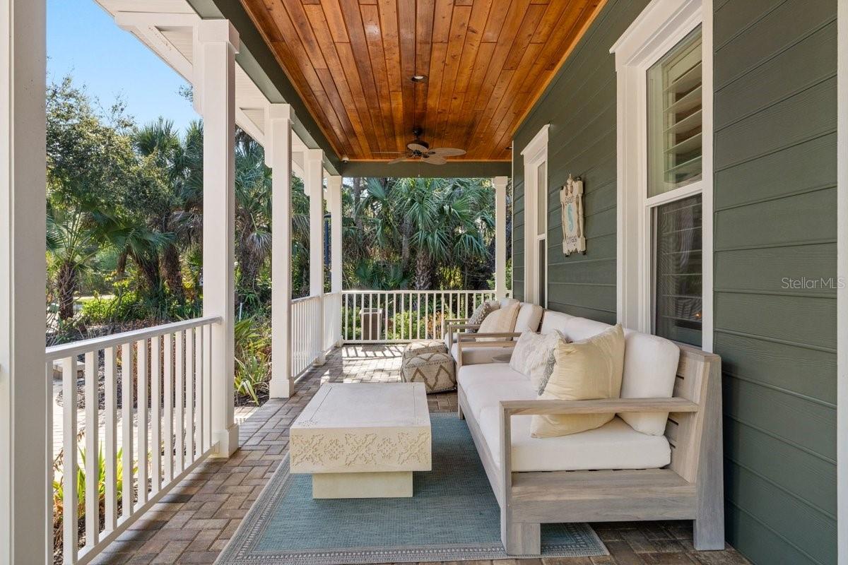 Image 51 of 64 For 122 Beach Street