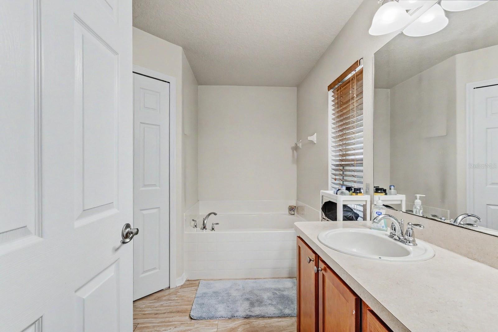 Image 14 of 29 For 437 Dahoon Holly Drive