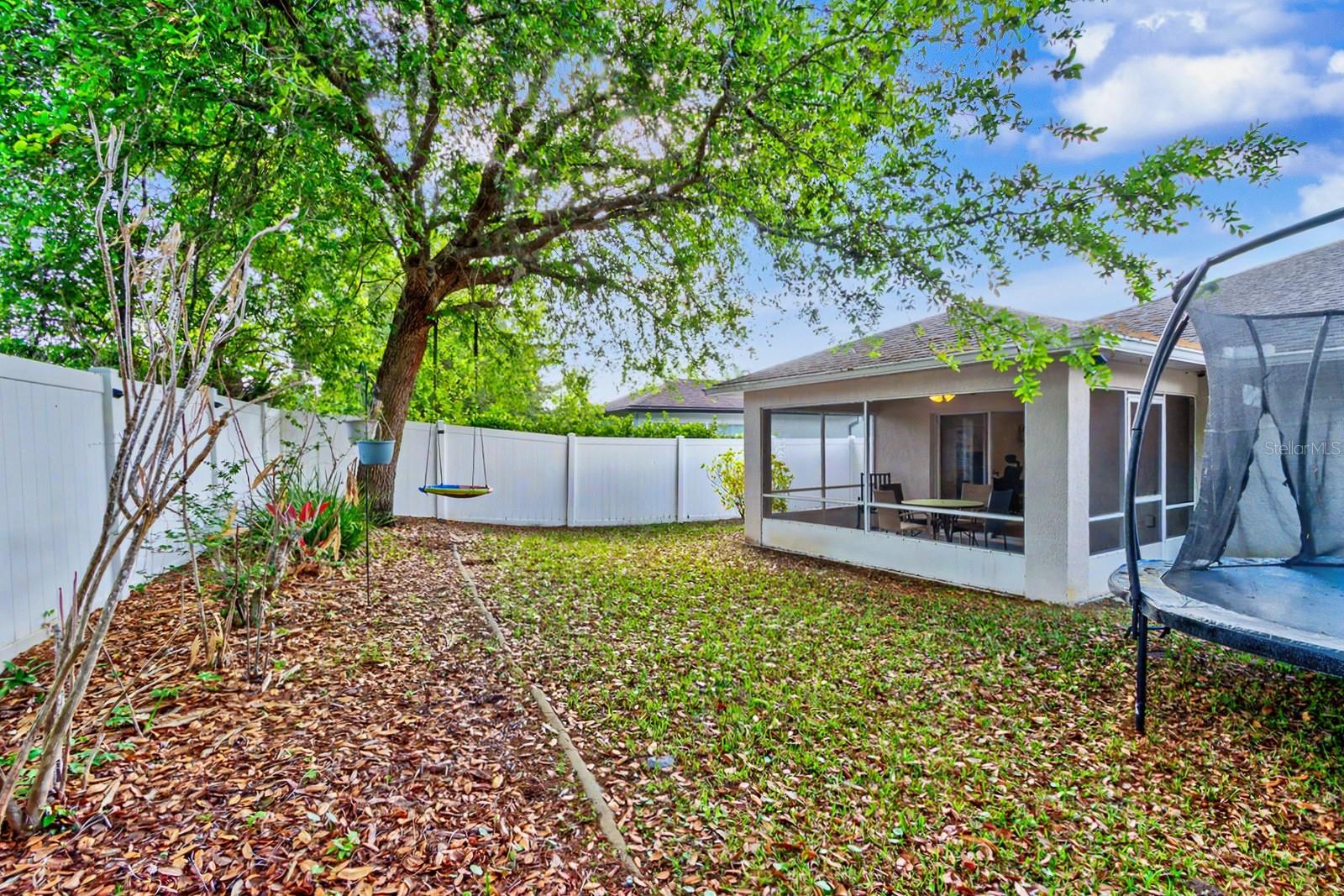 Image 19 of 29 For 437 Dahoon Holly Drive