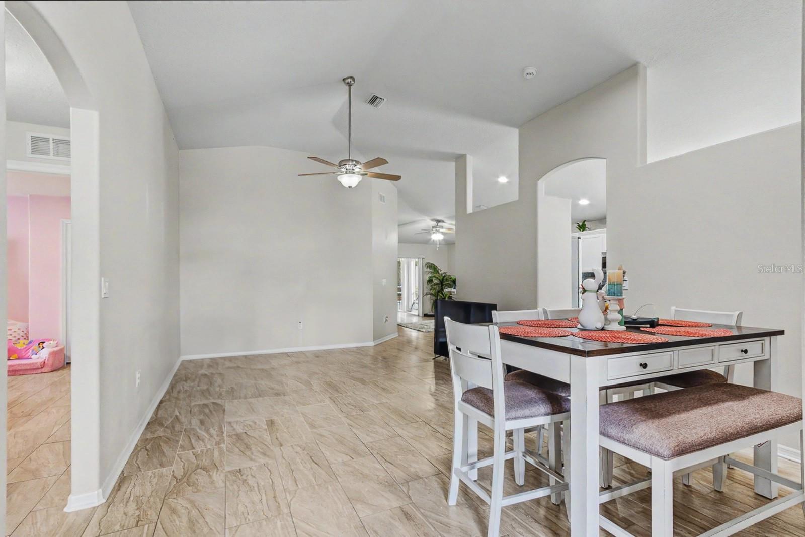 Image 5 of 29 For 437 Dahoon Holly Drive