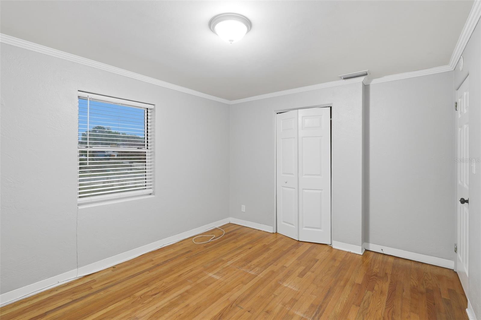 Image 16 of 34 For 274 Williams Avenue