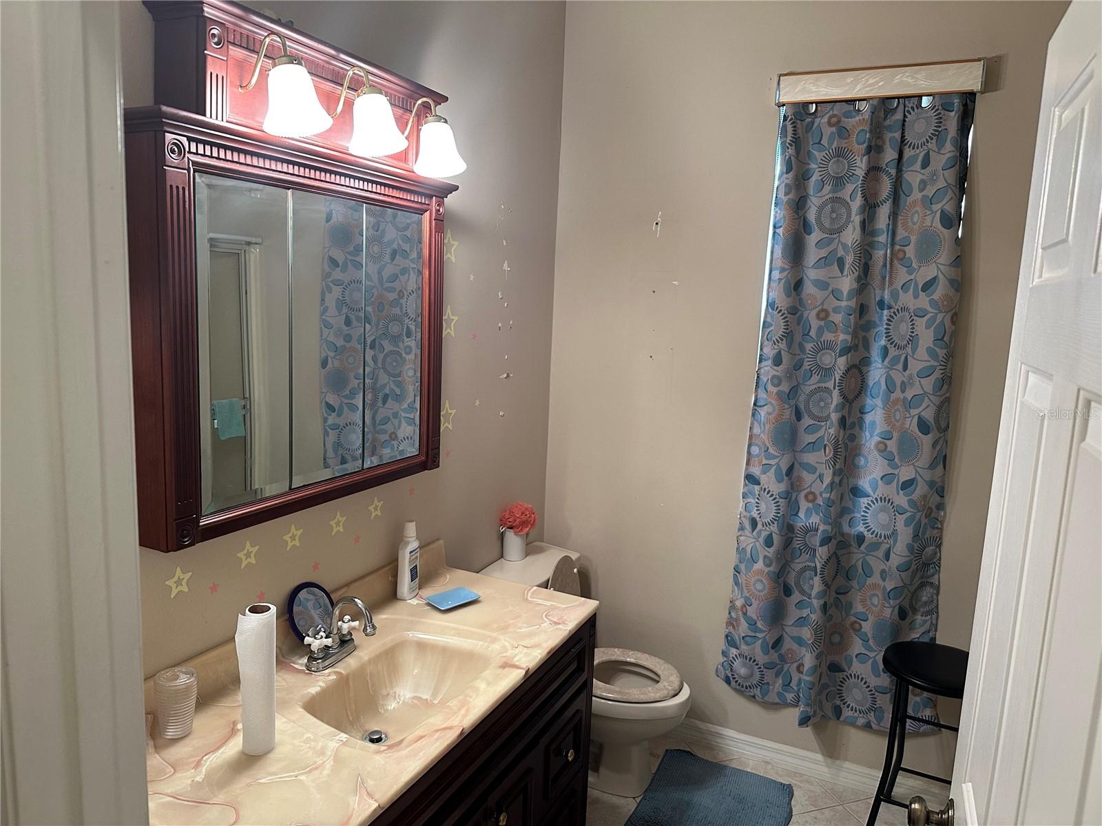 Image 5 of 19 For 125 Midvale Terrace