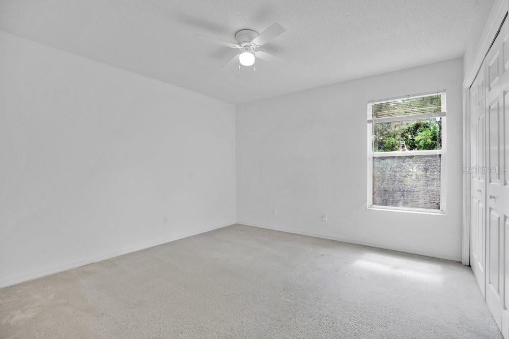 Image 11 of 17 For 161 Walnut Crest Run