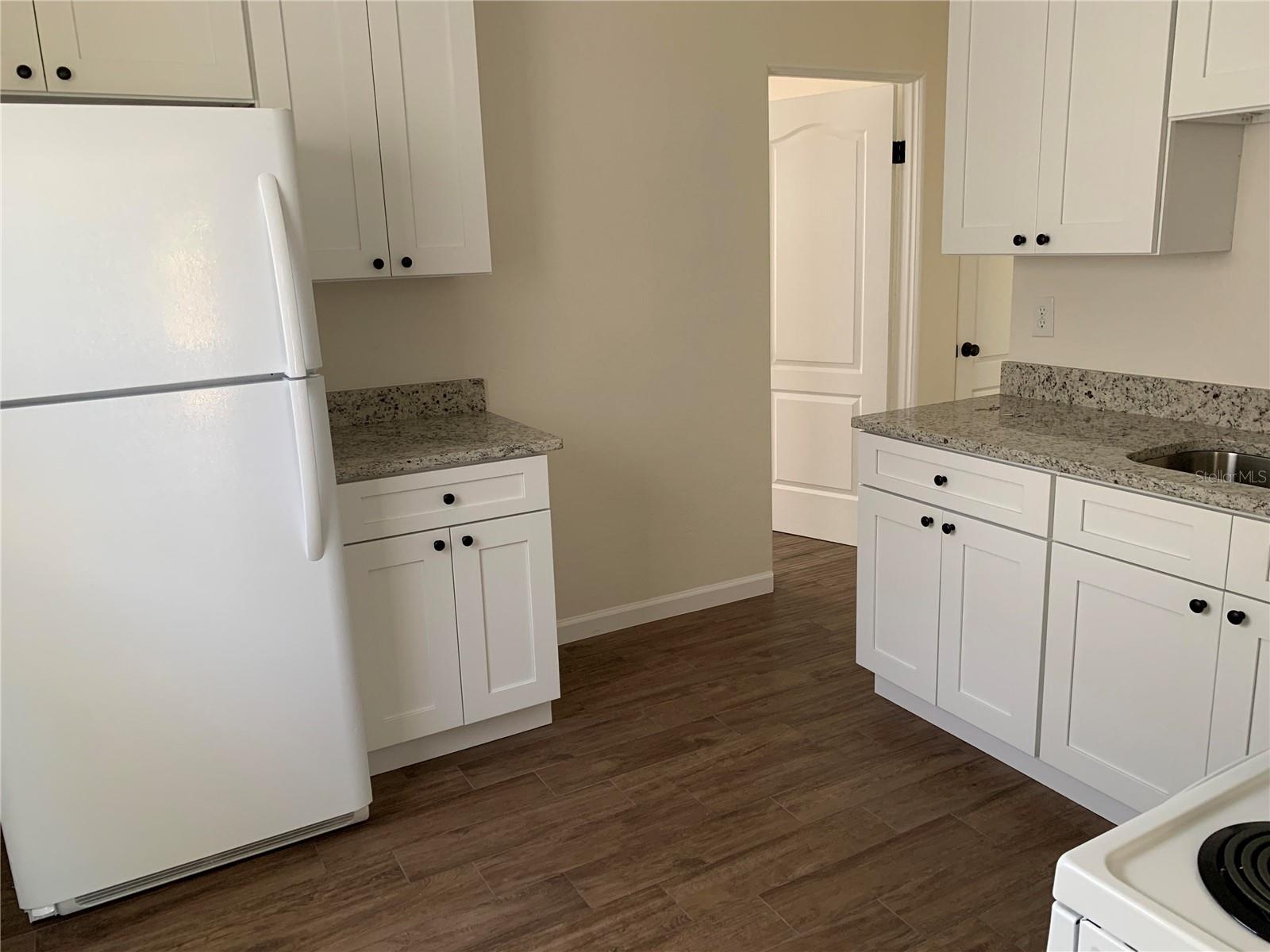 Image 3 of 14 For 127 Kentucky Avenue