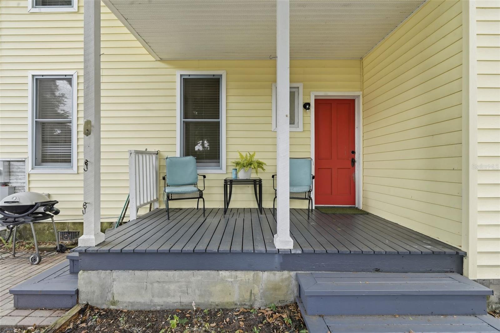 Image 35 of 44 For 318 Colonial Court