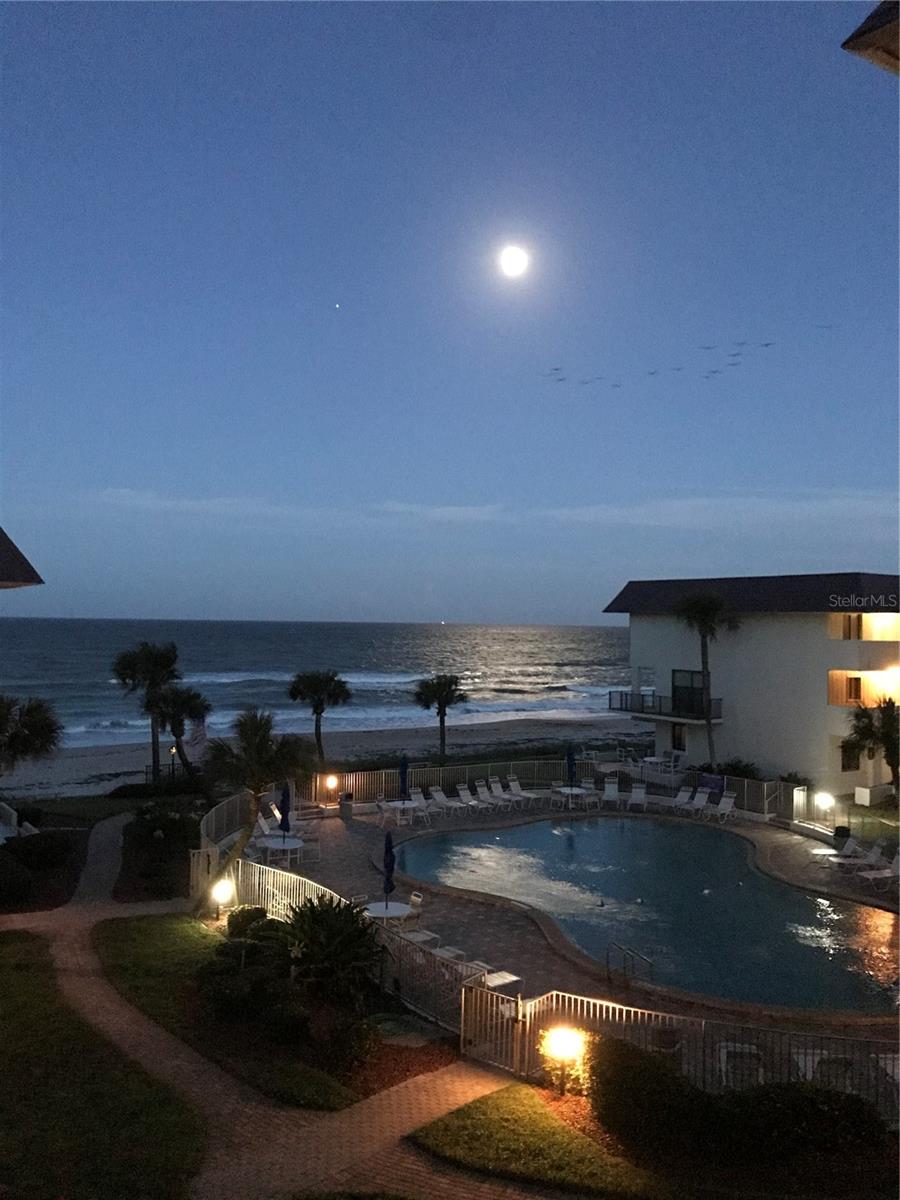 Image 14 of 26 For 935 Ocean Shore Boulevard 303