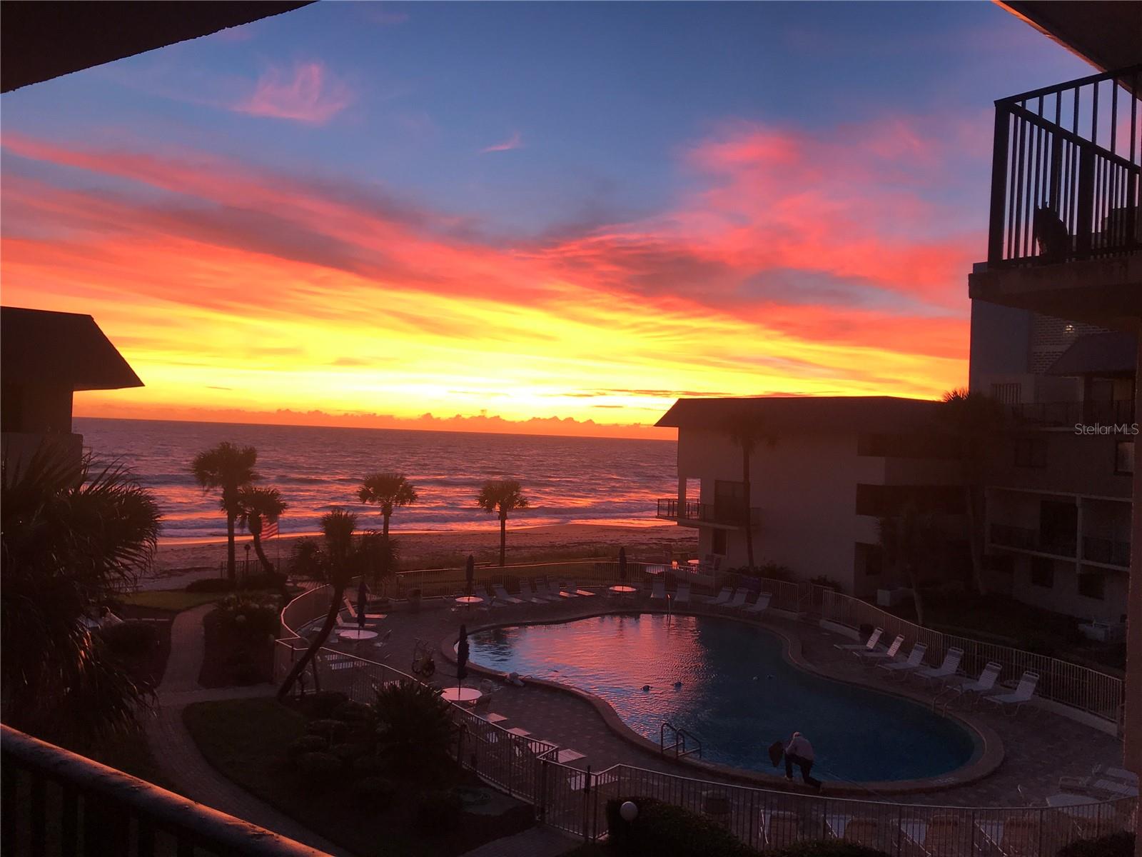 Image 15 of 26 For 935 Ocean Shore Boulevard 303