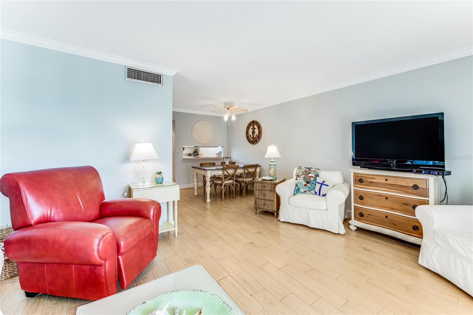 Image 3 of 26 For 935 Ocean Shore Boulevard 303