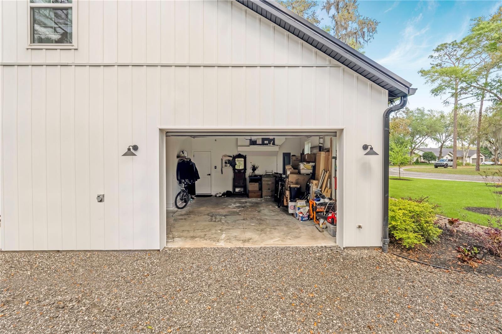 Image 12 of 66 For 805 Bay Tree Circle