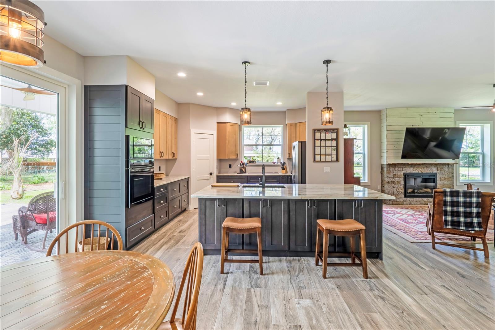 Image 21 of 66 For 805 Bay Tree Circle