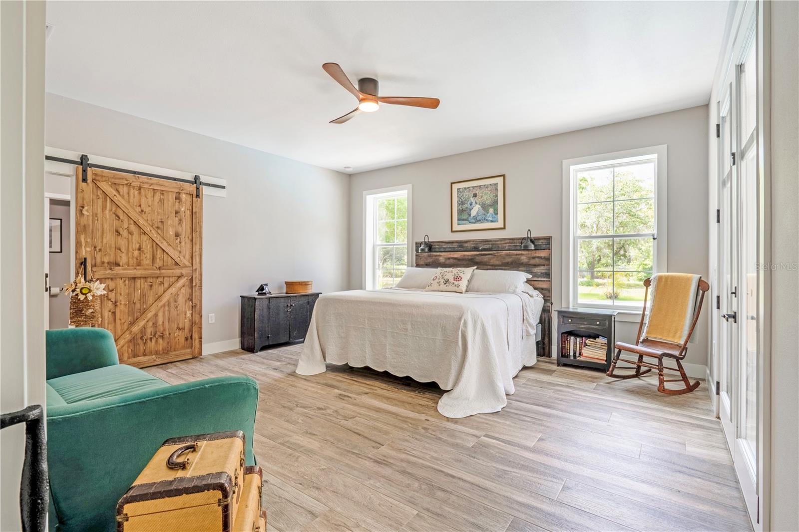 Image 32 of 66 For 805 Bay Tree Circle