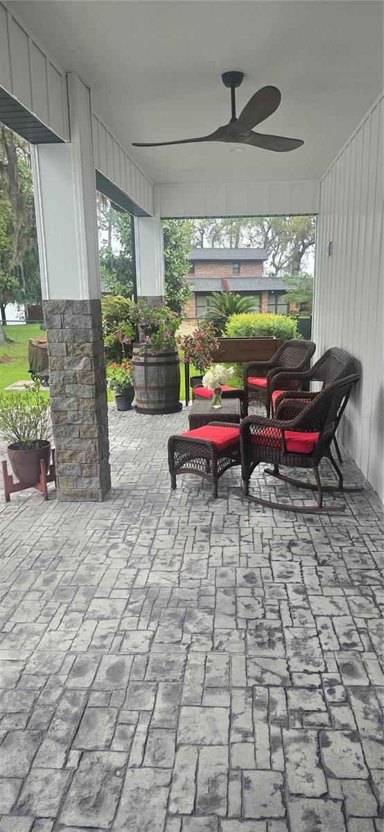 Image 34 of 66 For 805 Bay Tree Circle