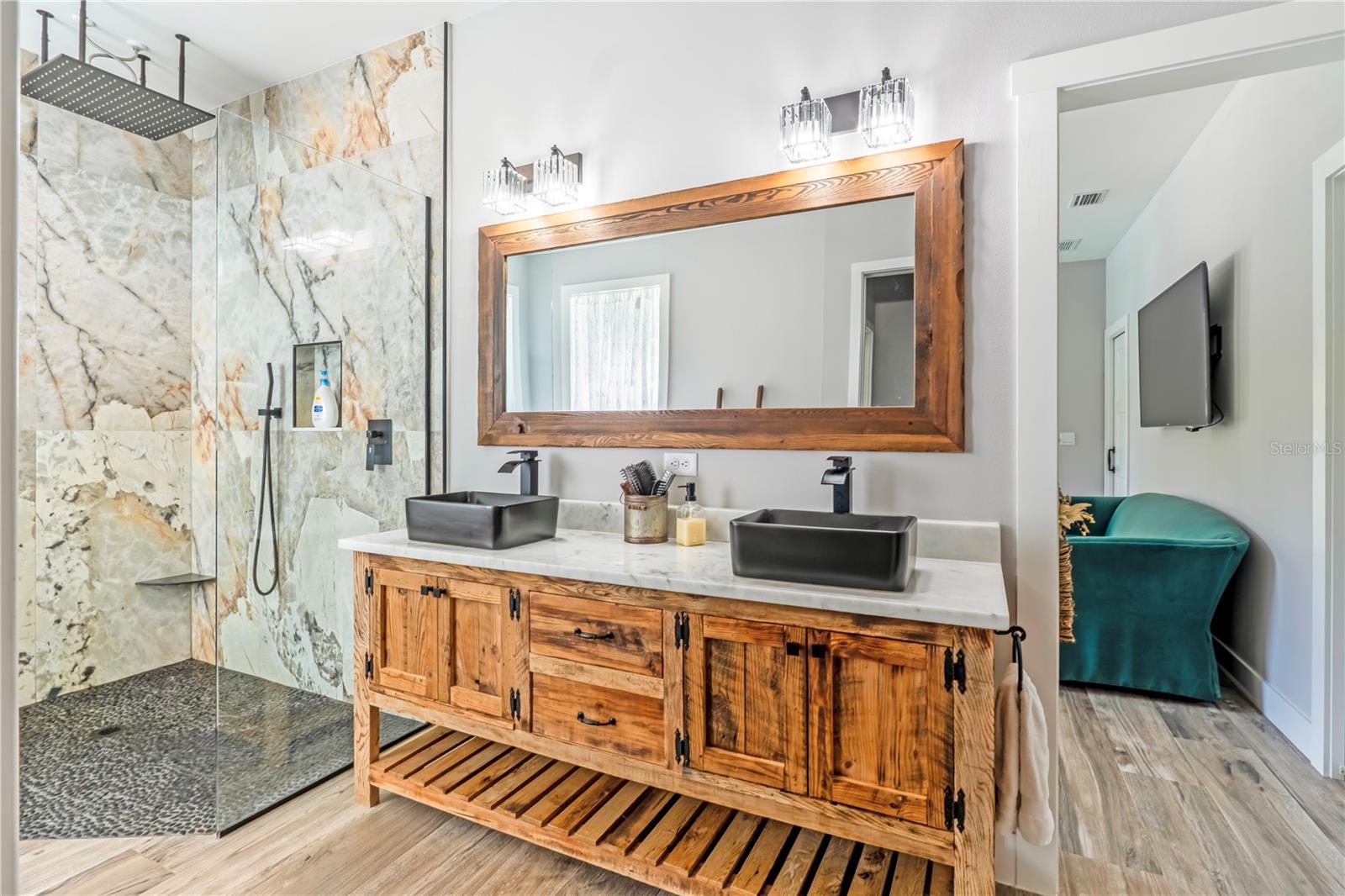 Image 35 of 66 For 805 Bay Tree Circle