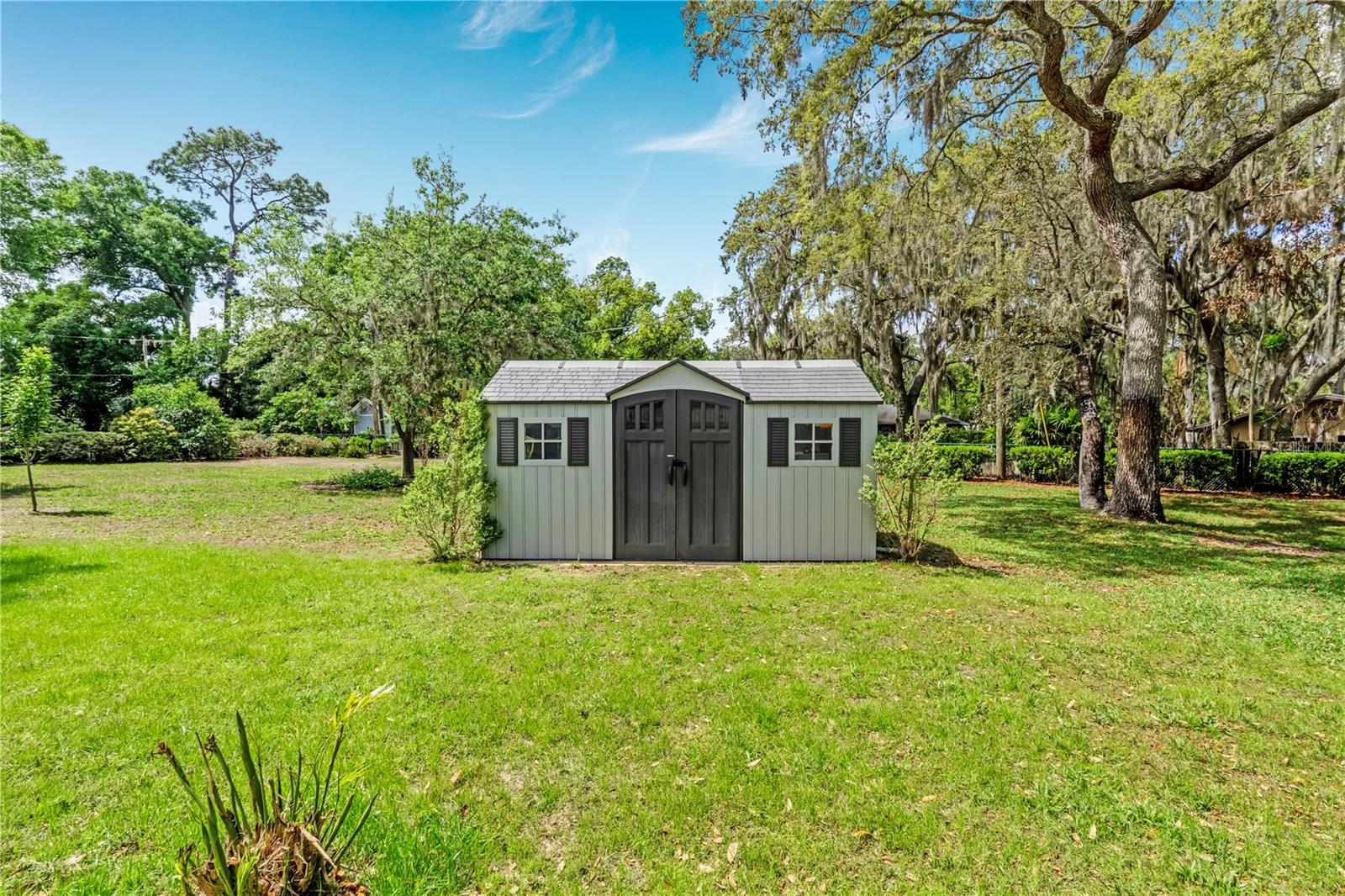 Image 55 of 66 For 805 Bay Tree Circle